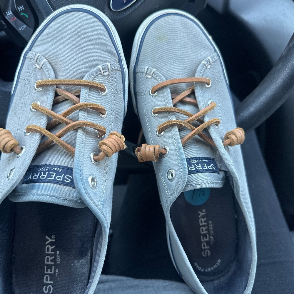 Sperry shoes women
